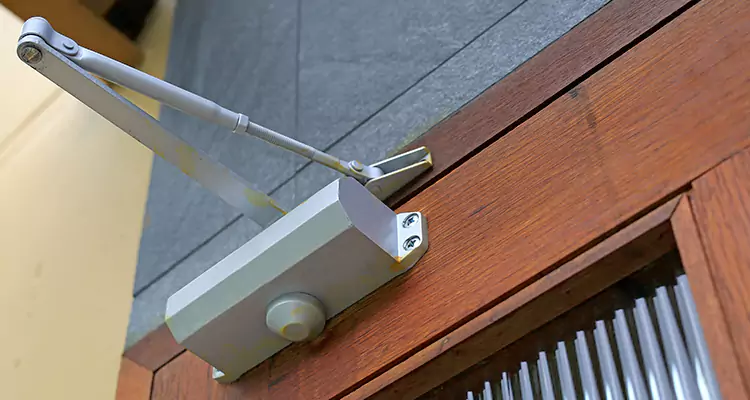 Automatic Door Opener Repair in Land O' Lakes, FL