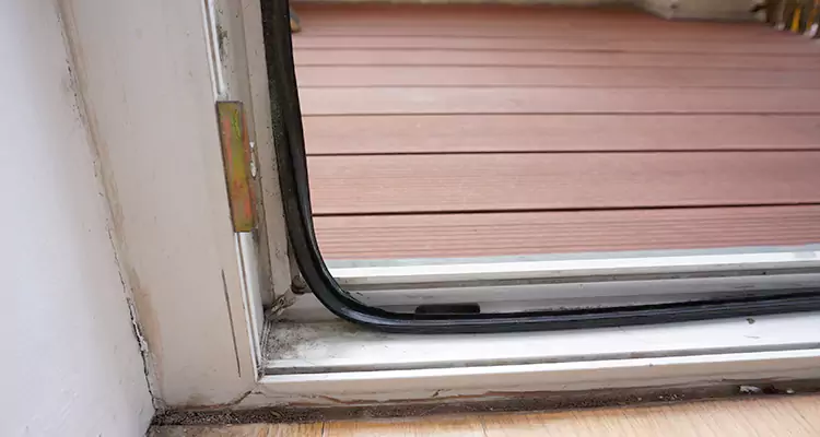 Patio Door Weatherproofing Installation in Land O' Lakes, FL