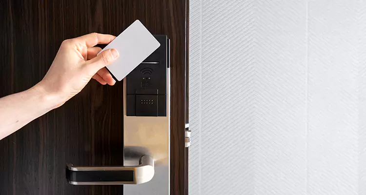 Why Choose Us for Hotel Keycard Lock Repair in Land O' Lakes, FL?