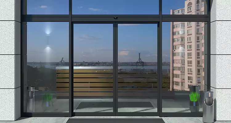 Our Patio Door Casing Repair Services in Land O' Lakes, FL