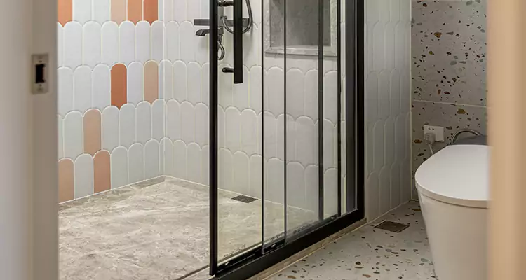 Sliding Shower Door Repair in Land O' Lakes, FL
