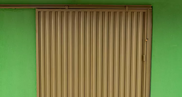 Wooden Sliding Door Stuck Repair Services in Land O' Lakes, FL