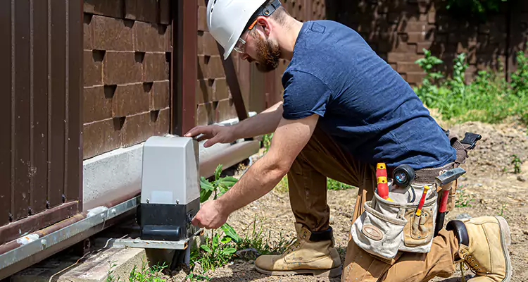 Steel Driveway Gates Repair in Land O' Lakes, FL