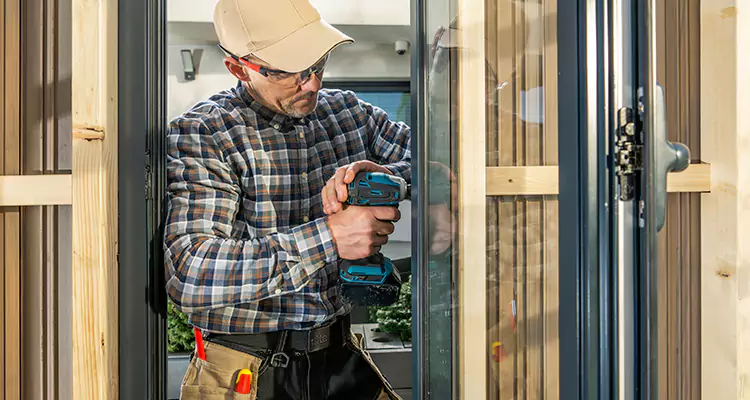 Top-Rated Patio Door Handle and Lock Repair Service for Homeowners in Land O' Lakes, FL