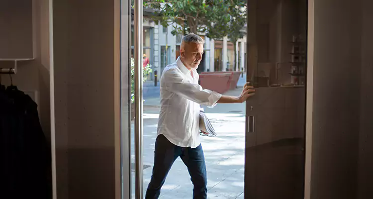 Track Cleaning and Repair for Stuck Doors in Land O' Lakes, FL