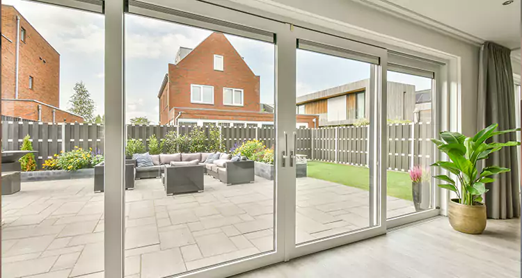 3 Panel Sliding Glass Door Repair in Land O' Lakes, FL