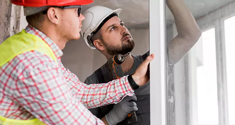 Vertical Crank Out Windows Repair in Land O' Lakes, FL